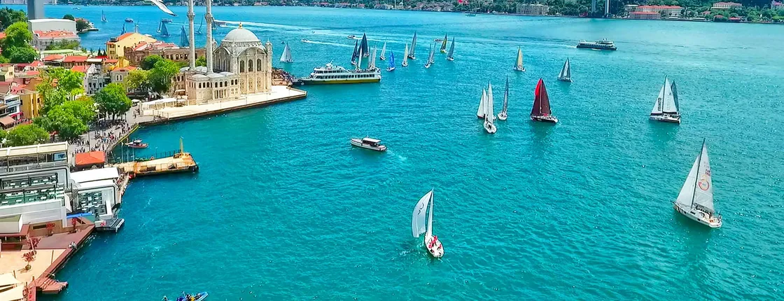 Bosphorus boat tour and audio guide app