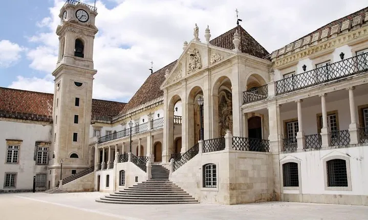 Coimbra & Aveiro Private Tour (All Inclusive)