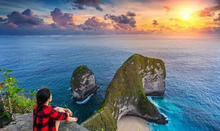 Nusa Penida–All Inclusive [RoundtripTransfer+FastBoat+IslandTour]