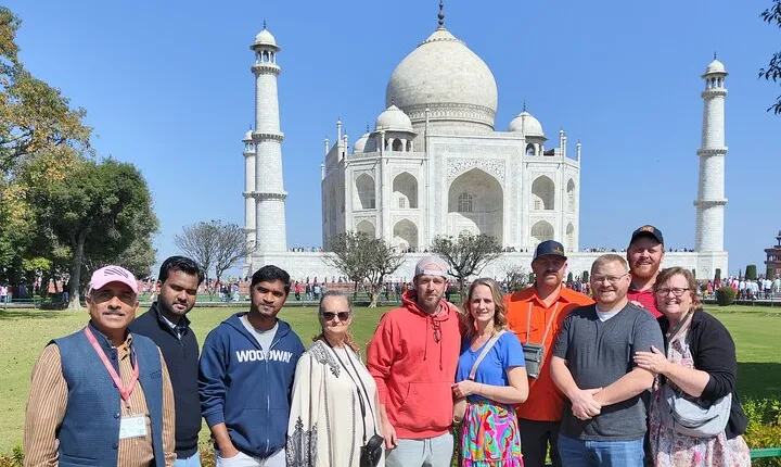 Taj Mahal Day Tour by Private AC Car from Delhi with Meal at 5*