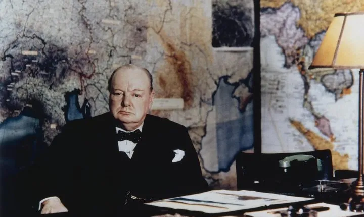 4HR Churchill War Rooms & Tower of London (With Private Guide)