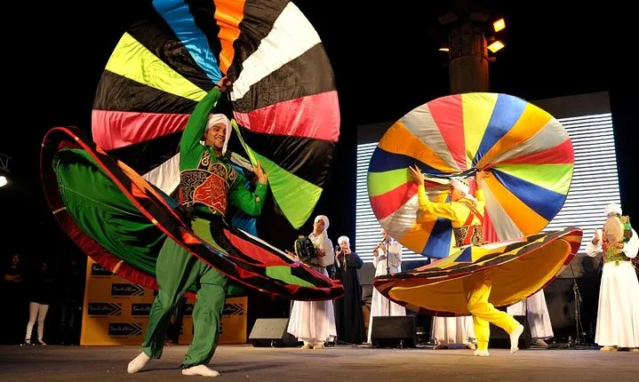  Private tour to Sufi dancing and Tanoura Show in Cairo