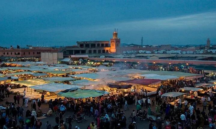 Medinas & Nature: Fez to Sahara Desert and Marrakech