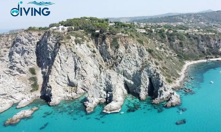 By boat between the sea and the most beautiful beaches! Capo Vaticano - Tropea - Briatico