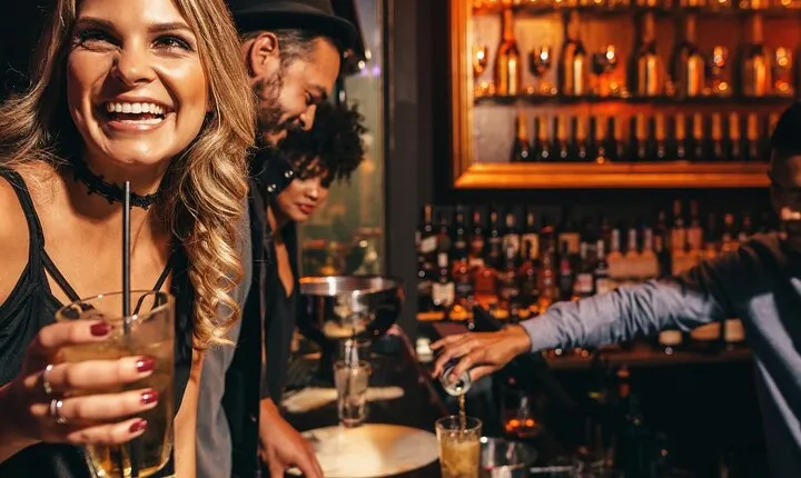 Bar Crawls & Craft Beer Tours 