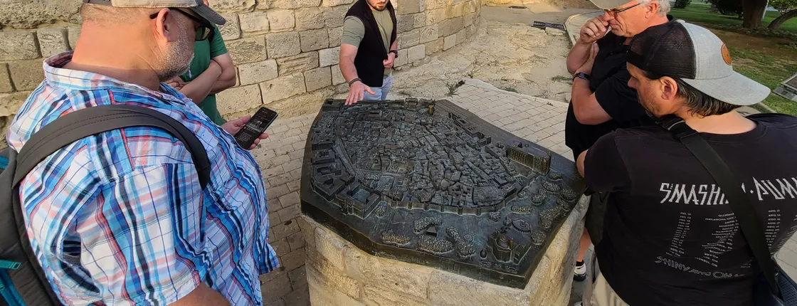 Old and Modern Baku Tour