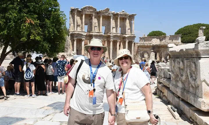 Luxury Half-Day Ephesus and Sirince Tour from Kusadasi Port