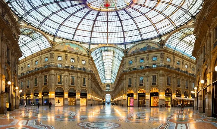 Exclusive Private tour of Milan with pickup