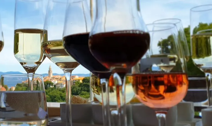 Winery Tour and Tasting with the Sommelier in KRK