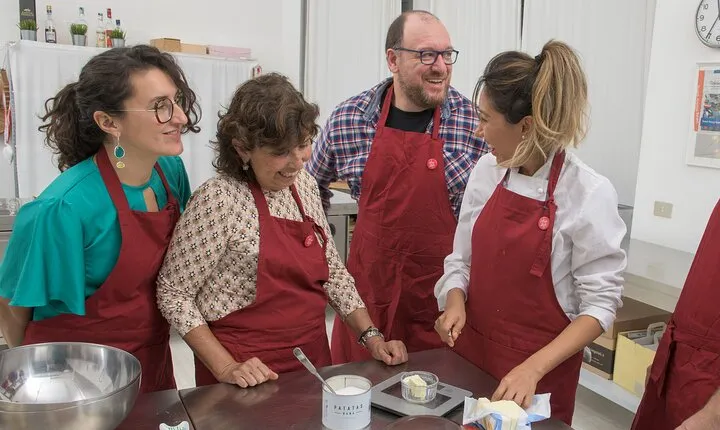 Become a Master in the Kitchen: Learn to Cook with an Italian Chef