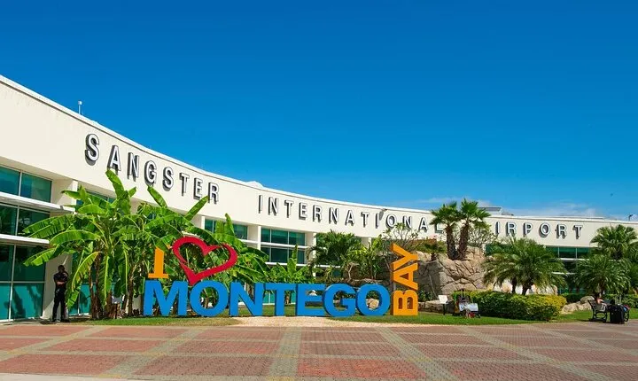 Montego Bay Airport Transfer to Ocho Rios