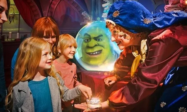 Harry Potter Sights and Shrek's Adventure Guided Tour