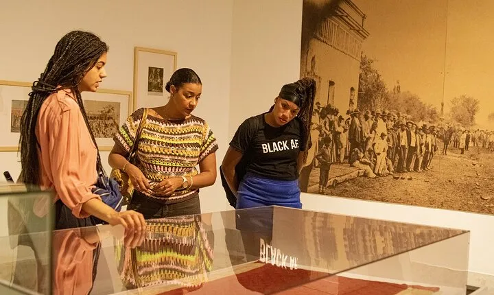 Private Afro-Argentine Heritage Walking Tour in Buenos Aires