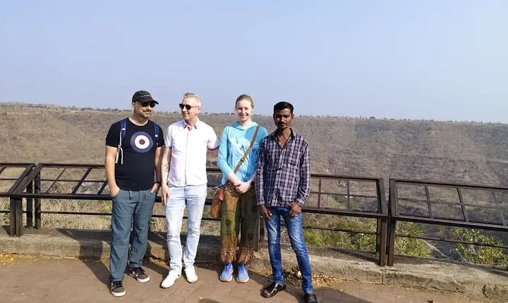 2 Days Private Ajanta Ellora Caves Tour in AC Vehicle with Driver