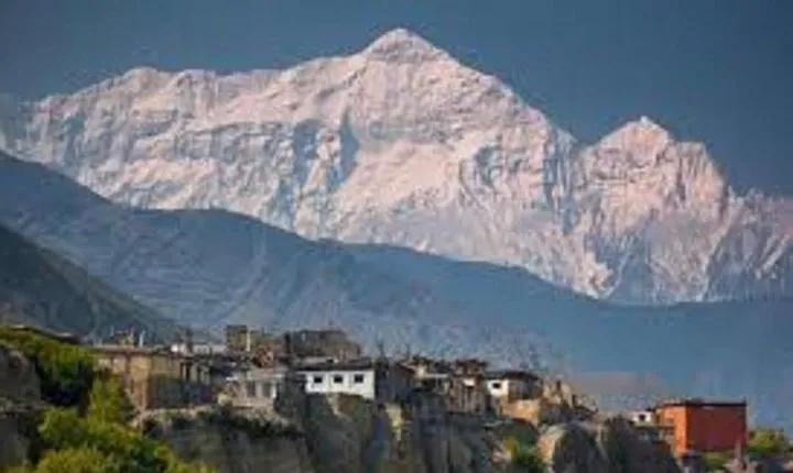 Lower Mustang Trekking 12 days