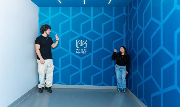 Museum of Illusions Montreal - 70+ Illusions to Explore