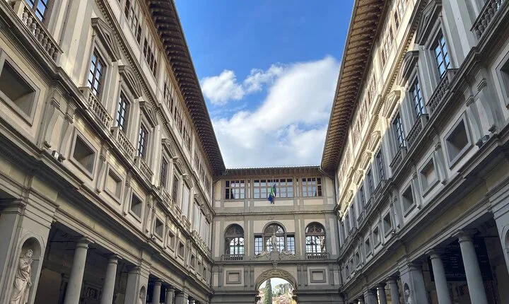 Private Tour of Uffizi Gallery Masterpieces in Florence
