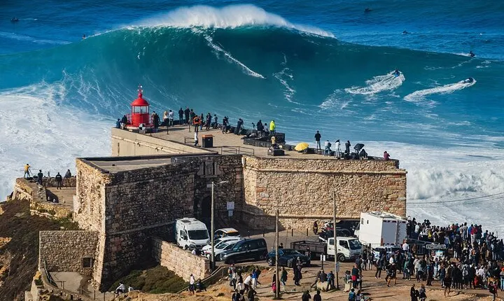 Fatima, Nazaré and Obidos Day Trip from Lisbon