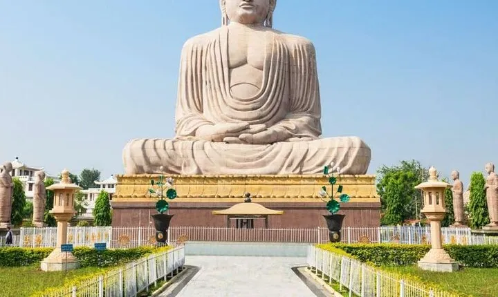 Varanasi to Bodhgaya: A Day of Spiritual Exploration