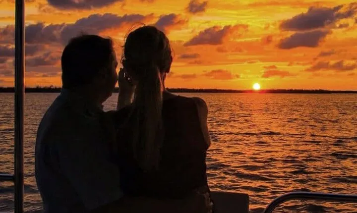 Miami: Private Golden Hour Cruise