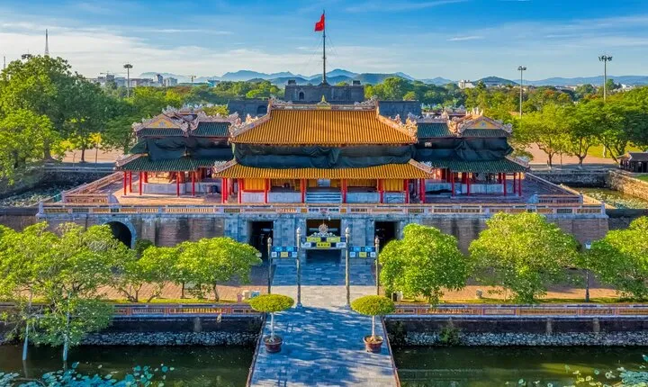Hue City Full-Day Private Tour – Imperial City & Royal Tombs
