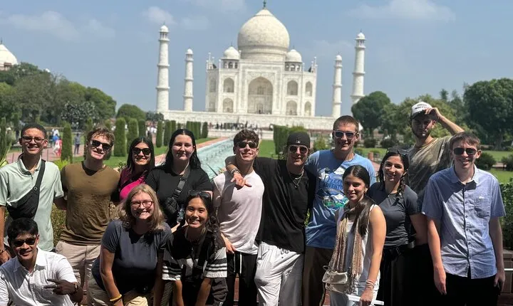 Same Day Taj Mahal Tour with Private Driver