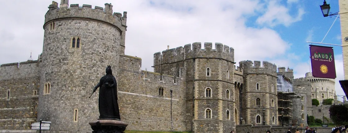 Windsor, Oxford & Shakespeare Private Tour including Tickets