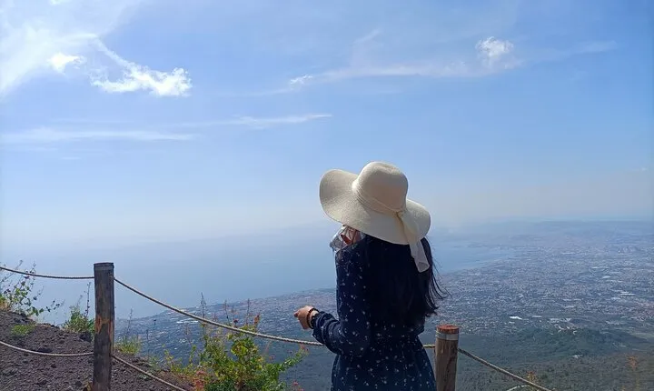 Skip the Line Tickets To Vesuvius Volcano National Park