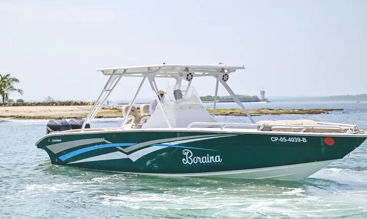  Boraina, 34 FT Luxury boat rental in Cartagena