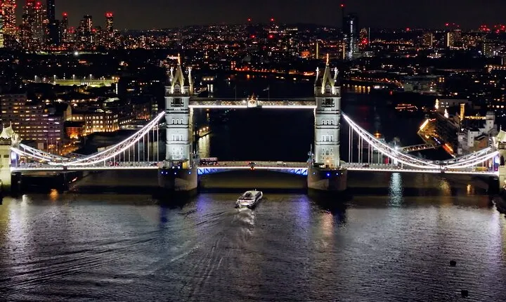 London By Night Illuminated River Official Boat Tour