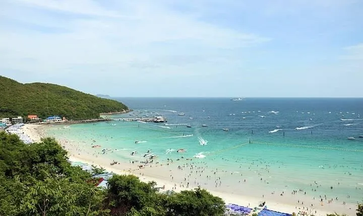 Koh Larn Trip from Pattaya including Lunch at the beach