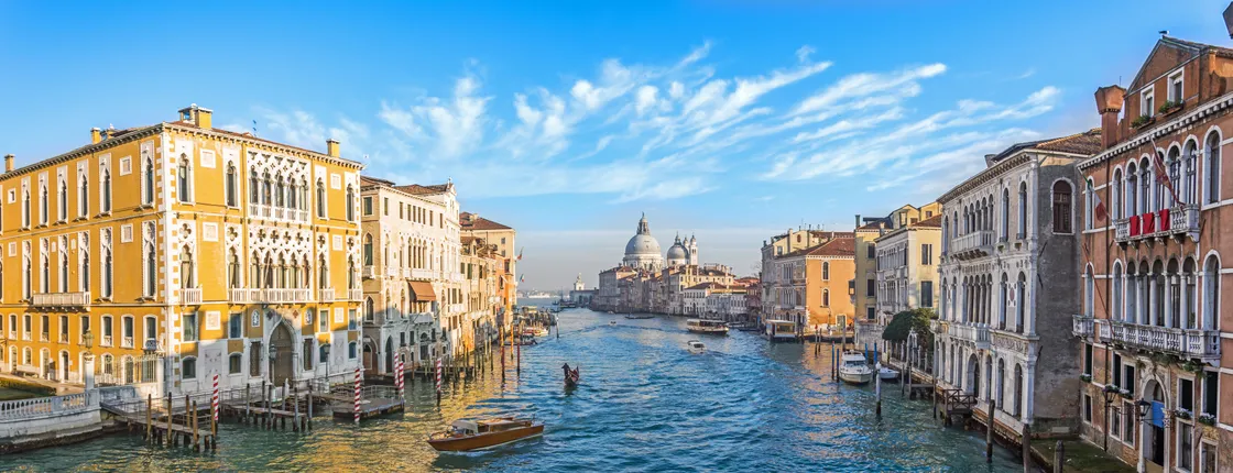 Morning market tour of Venice with tastings