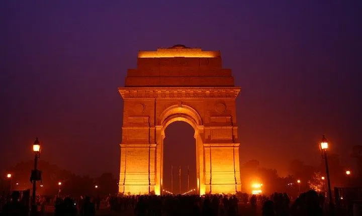Private 5-Day Tour: Delhi, Agra, Jaipur and Udaipur by Train