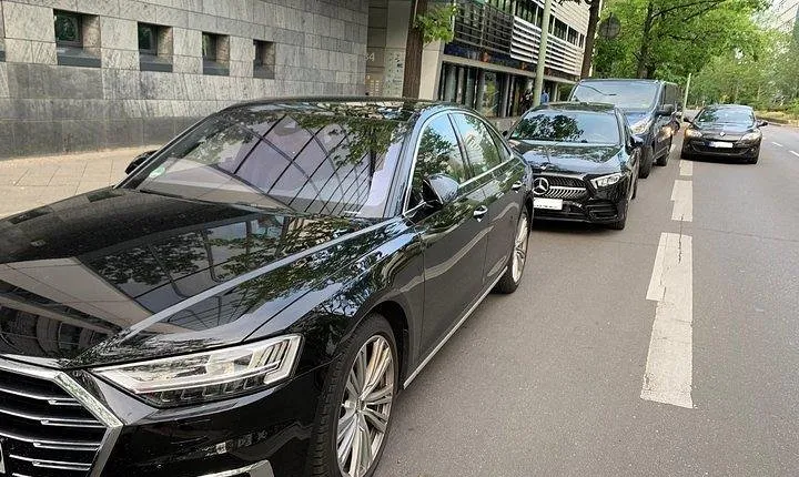 Private Transfer: Valletta to Malta International Airport (MLA)