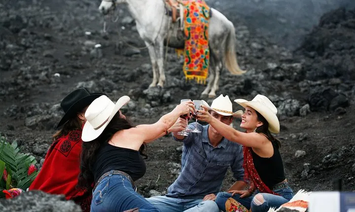 Pacaya Volcano Luxury Sunset Horseback Riding Tour/ Dinner Cooked by-Lava Chef