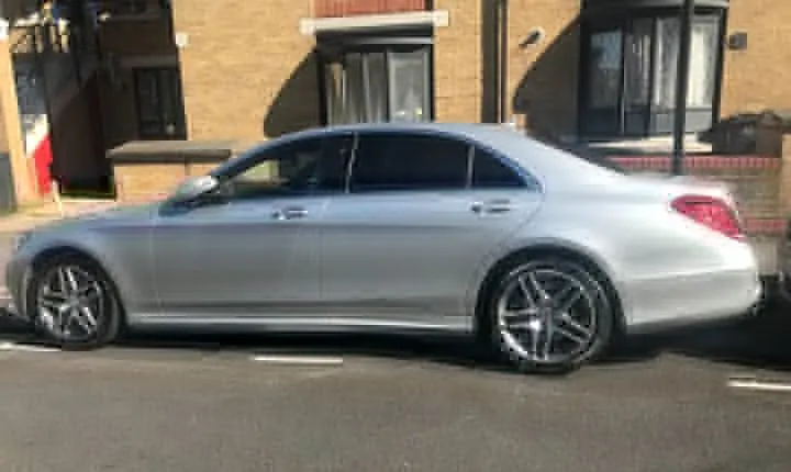 Private Transfer to Windsor Castle (Including Tickets) 3 passengers