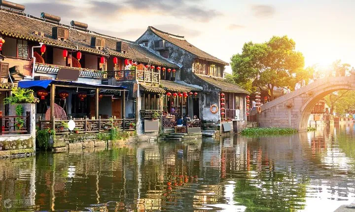 Private Round Trip Transfer to Top 6 Water Villages of China from Shanghai City