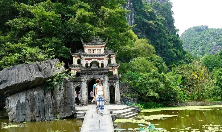 From Hanoi: Full-Day Ninh Binh Highlights Small Group Tour