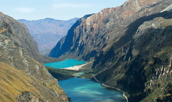 3-day tour to Parón, Llanganuco and Laguna 69 from Huaraz
