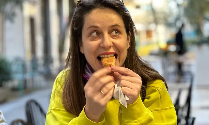 Athens Street Food Walk with Small Group Tastings