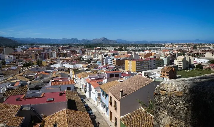 Private Walking Tour in Denia Old Town
