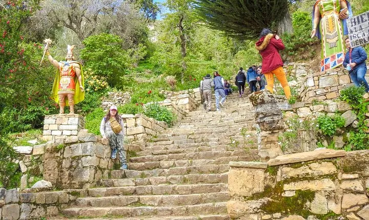 Titicaca Lake & Sun Island - Full Day - English Speaking Guide