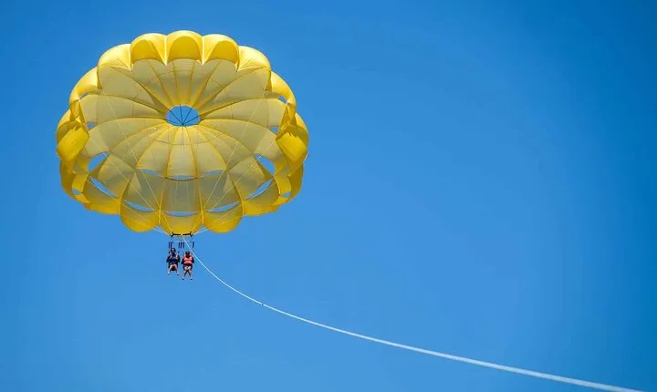 Parasailing Experience in Cortecito Beach