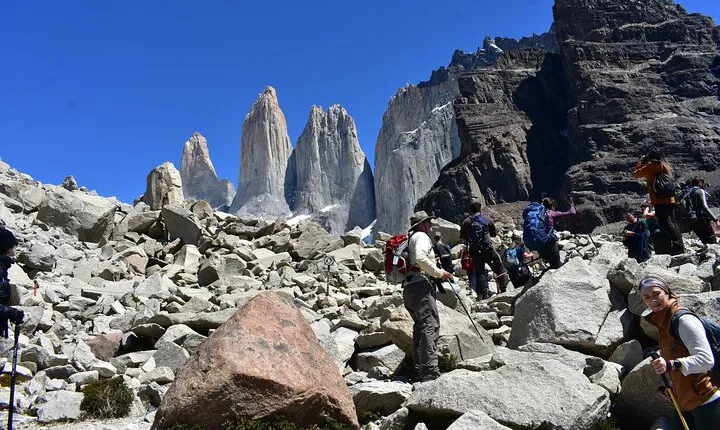 Viewpoint Base Torres Full Day Private Trekking