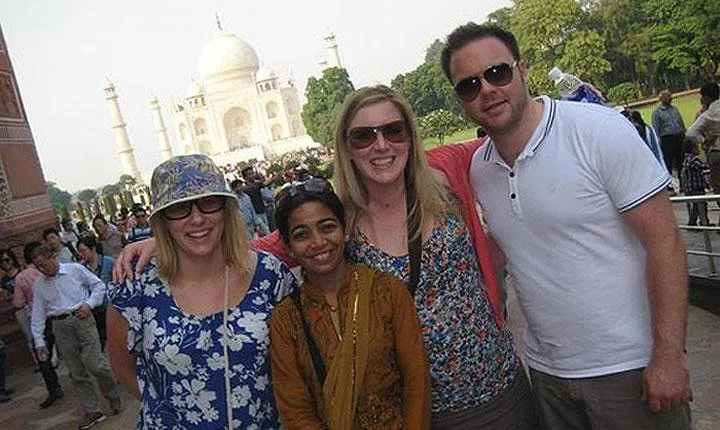 Taj Mahal Day Tour by Gatimaan Express Train