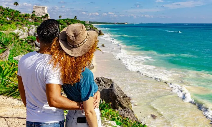 Tulum Ruins Guided Tour from Cancun and Riviera Maya