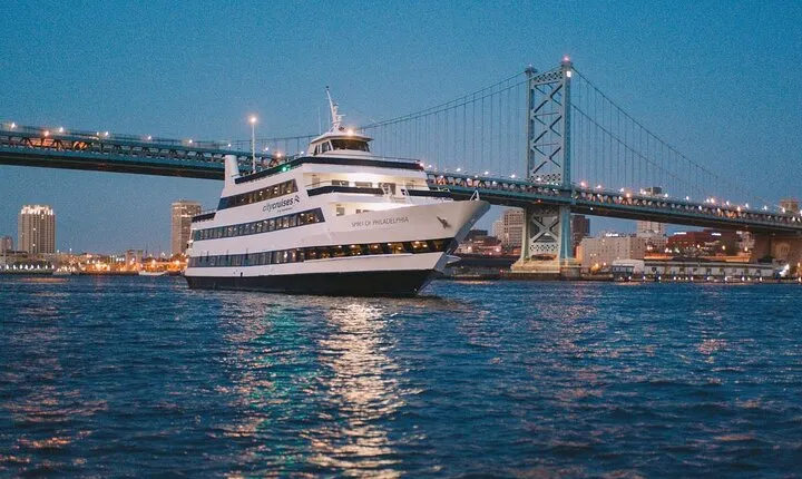 Philadelphia Christmas Eve Dinner Buffet Cruise