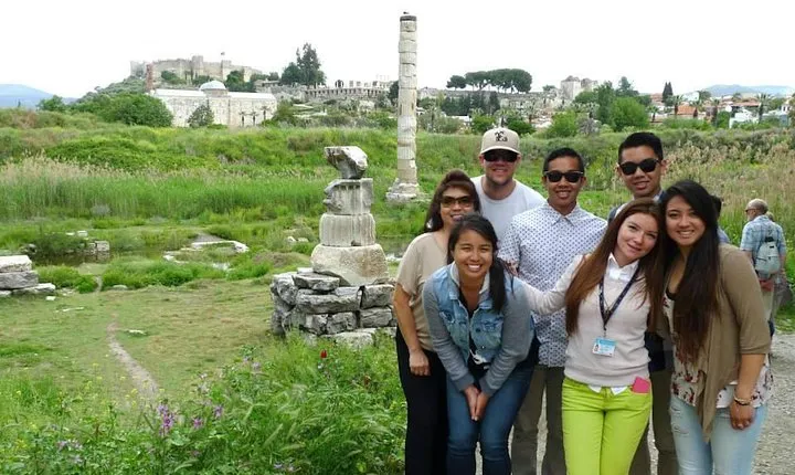 FOR CRUISE GUESTS / Magnificent Ephesus and Turkish Village Life Tour