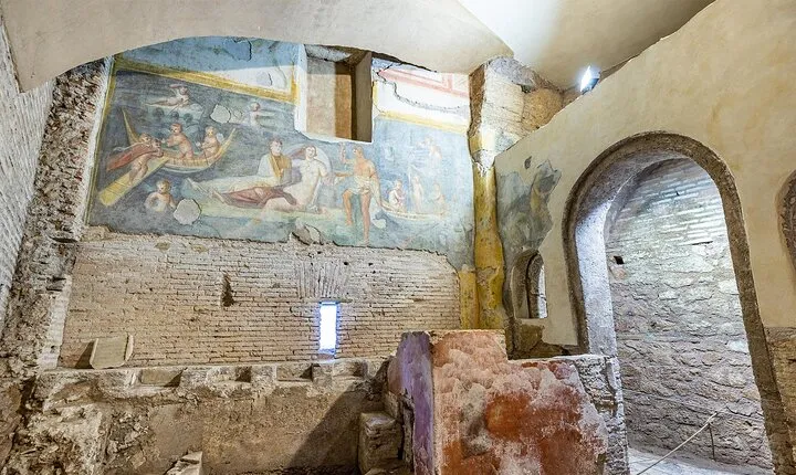 Exclusive Tour of the Roman Houses of Celio