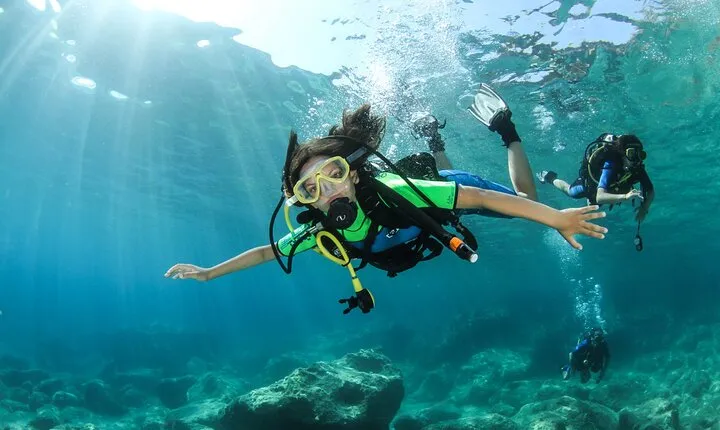 Boat Trip with Guided Snorkeling and Scuba Diving in Chania